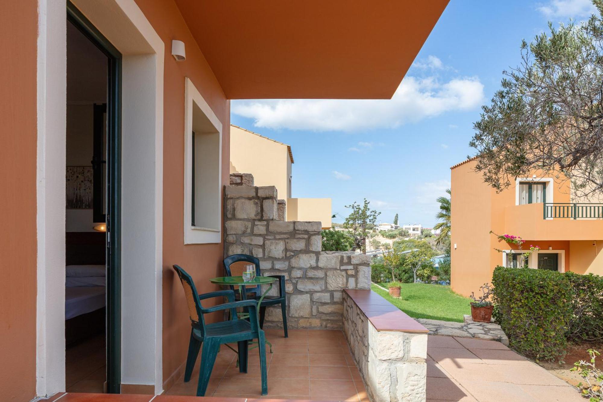 Dia Apartments Hersonissos  Exteriör bild