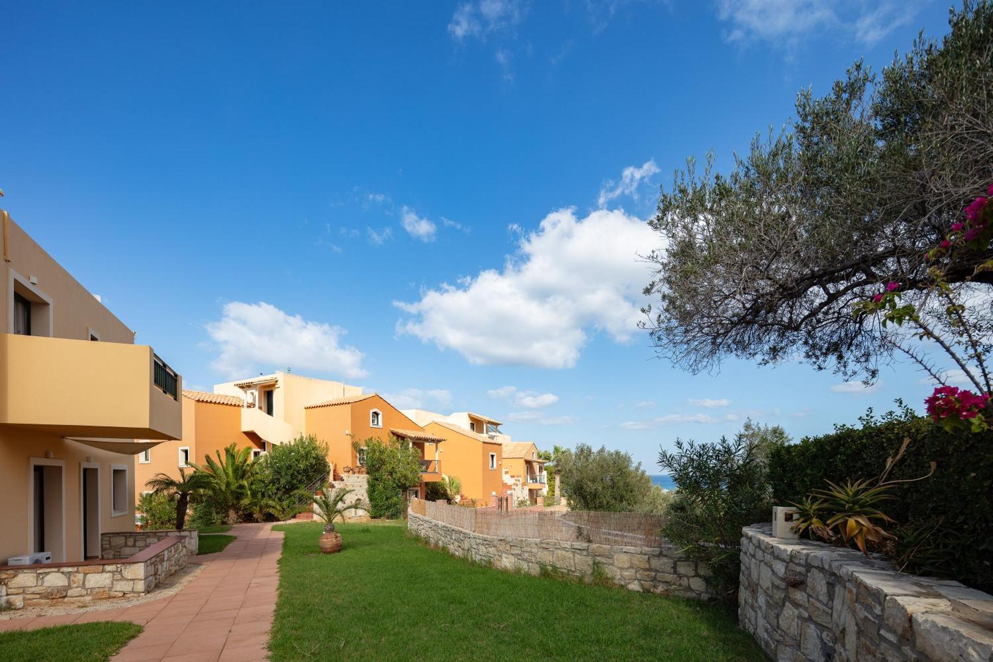 Dia Apartments Hersonissos  Exteriör bild