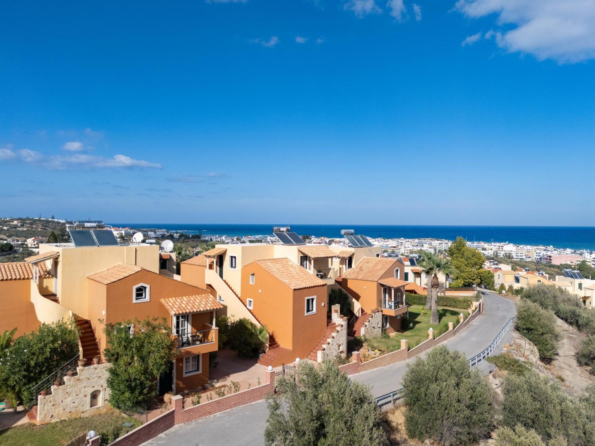 Dia Apartments Hersonissos  Exteriör bild